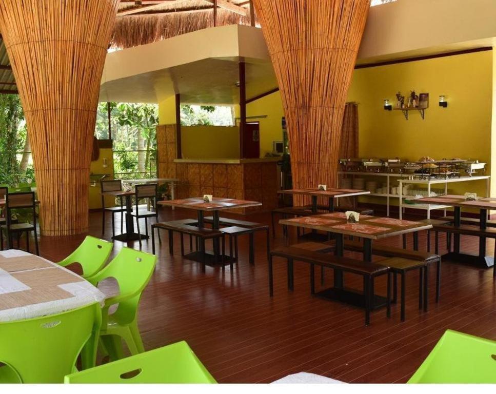 Loboc Riverfront Resort And Restaurant Exterior foto